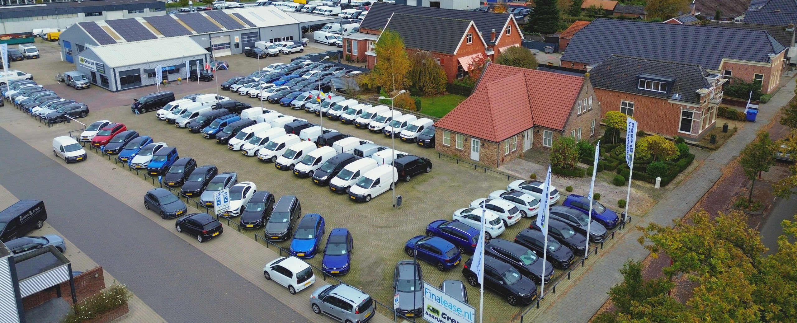 150+ personenauto's op voorraad